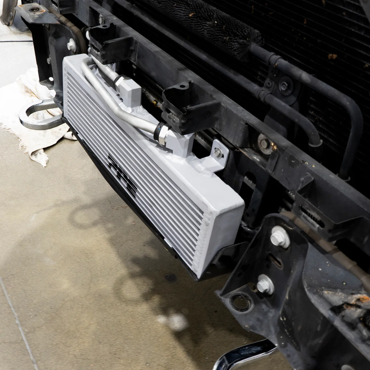 Transmission Cooler Bar and Plate 2006-2010 GM 6.6L w Allison 1000-2000 Series PPE Diesel 124062106 - Image 3